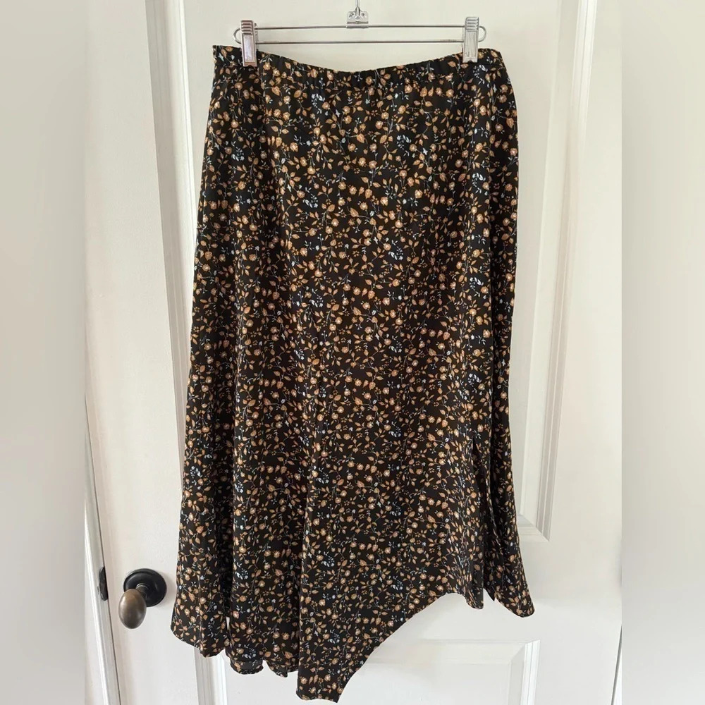 LUSH Asymmetrical Black Brown Ditsy Skirt ~ L ~ NWT!